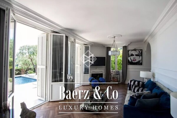 photo 8 Splendid 280 m² mansion in Èze with sea and mountain views