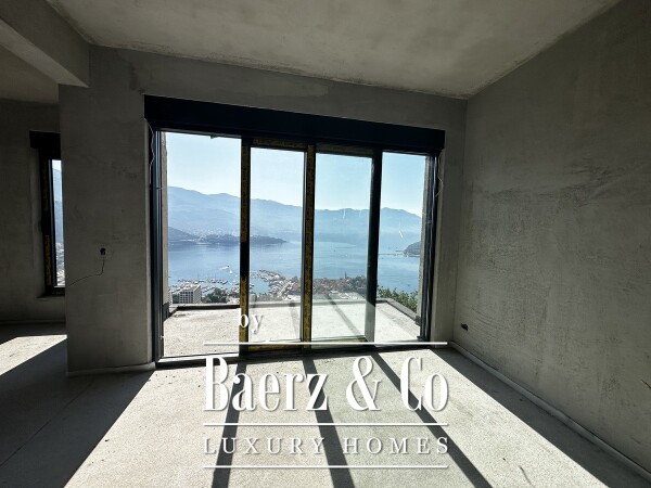 photo 22 Seaview Penthouse in Budva with Rooftop Terrace