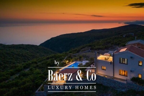 photo 2 Rustic Villa with Panoramic Views