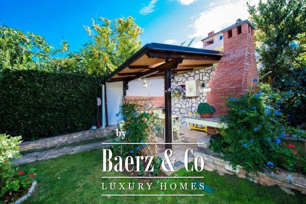 photo 18 Istra,Rovinj, house 360 ​​m2 with three apartments and a separate house, exceptional location