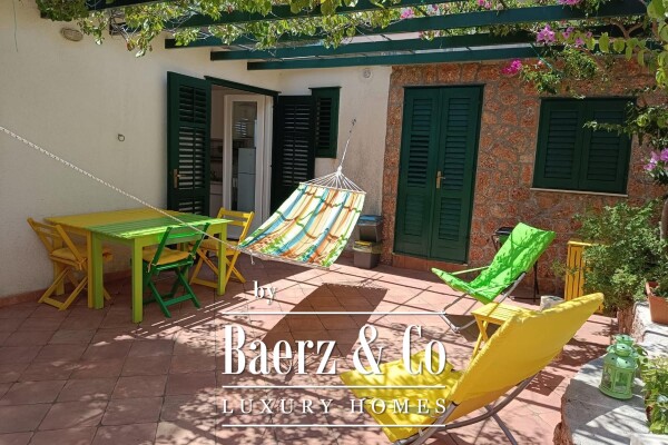 photo 17 Hvar, nice house on the south side of the island, 1st row by the sea