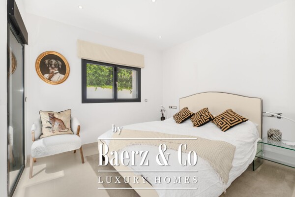 photo 26 Villa - Marbella East - Ref: 8321