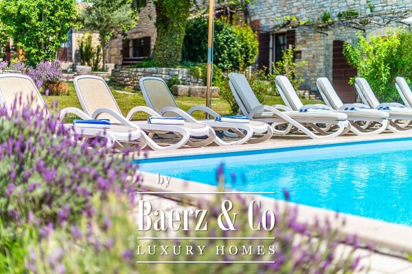 photo 50 Žminj, a luxurious stone villa in the center of Istria