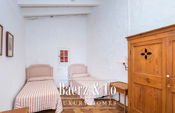 photo 24 RUSTIC ESTATE FROM THE 18TH CENTURY