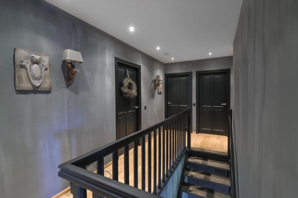 photo 25 Hout 9