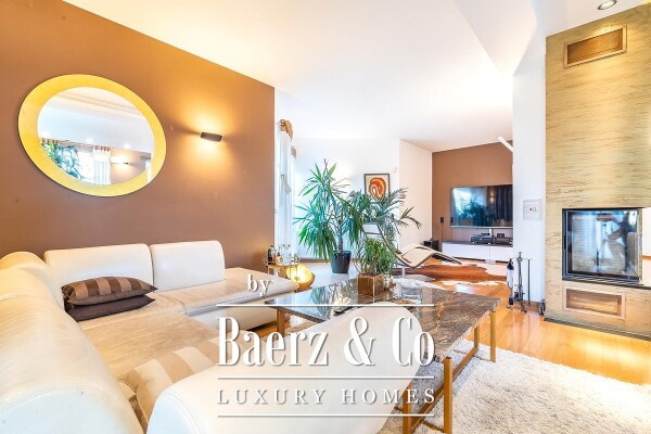 photo 2 Samobor, Vrhovčak, luxury house with yard NKP 588 m2