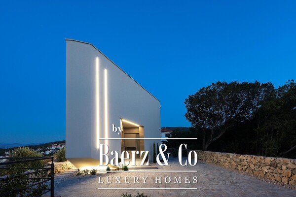 photo 67 Krk, Vrbnik, unique villa of 240 m2 on a plot of land of 800 m2