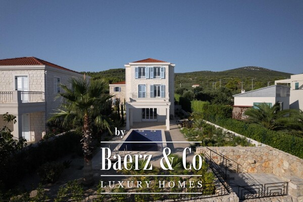 photo 41 Pašman Island, Dobropoljana, classic stone villa in the first row to the sea