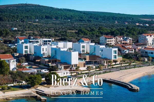 photo 9 Turanj, villas Turris, beautiful semi-detached villa with garden and swimming pool