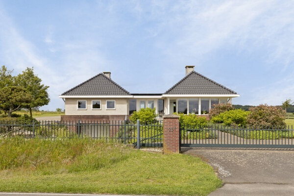 photo 48 Diepenheimseweg 25 a