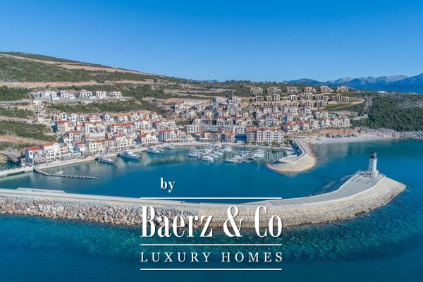 photo 3 Luxury Three Bedroom Apartment with Seaview in Marina Resort