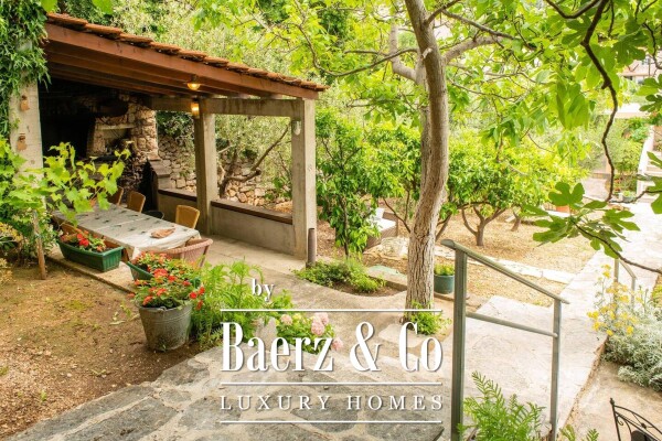 photo 7 Bol on Brač - apartment house with building land