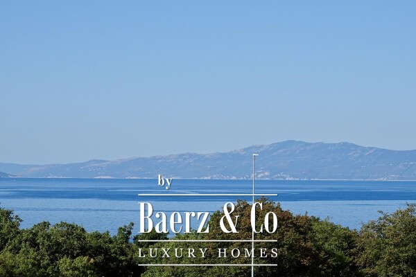 photo 3 Rijeka, Kostrena, Paveki  Villa with 2 apartments, 279m²