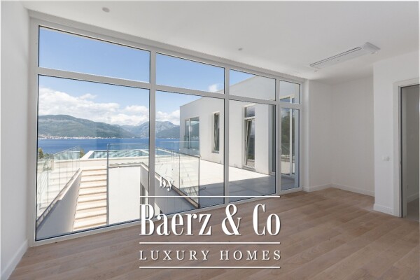 photo 12 Modern Five Bedroom Villa with Seaview in Tivat