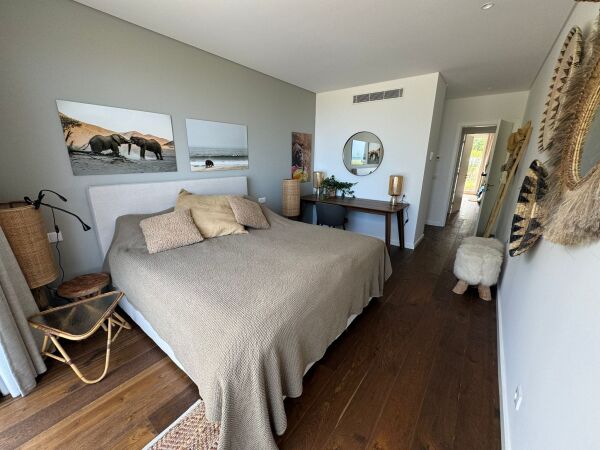 photo 8 West Cliff Villa 28 ong