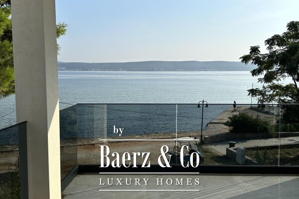 photo 8 Pašman, Neviđane, modern house in a new building with four separate apartments, first row by the...