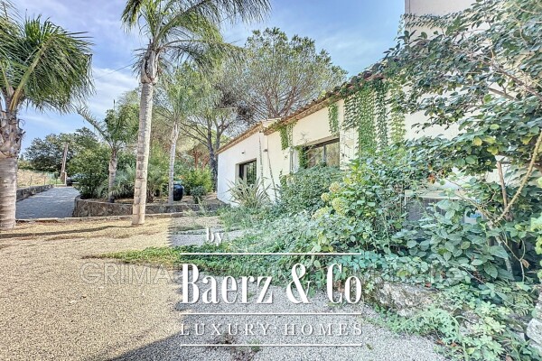 photo 7 beautiful renovated villa with swimming pool and 6 bedrooms