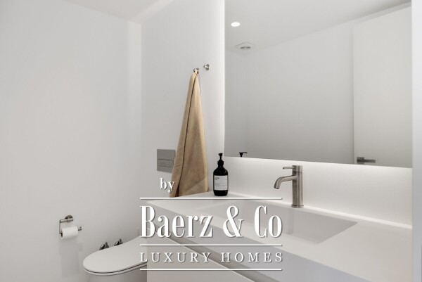 photo 37 Villa - Marbella East - Ref: 8528