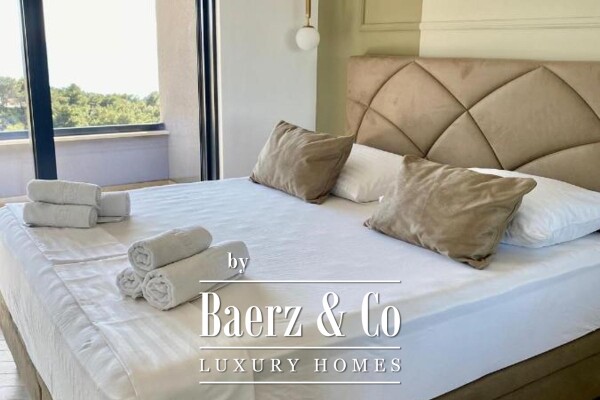 photo 6 Makarska, modern villa with three residential units