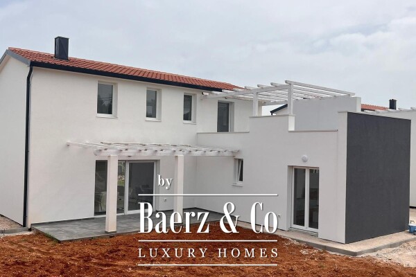 photo 5 Istria, Momjan - house with two residential units