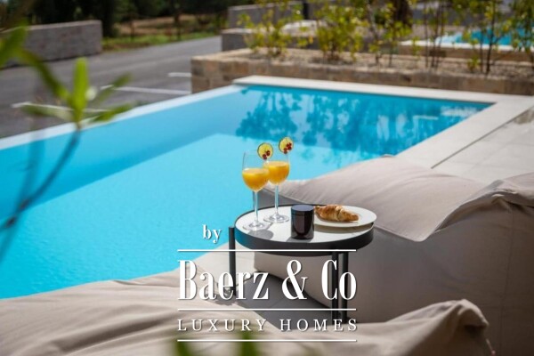 photo 7 Pašman, Tkon, beautiful villa with pool, first row by the sea