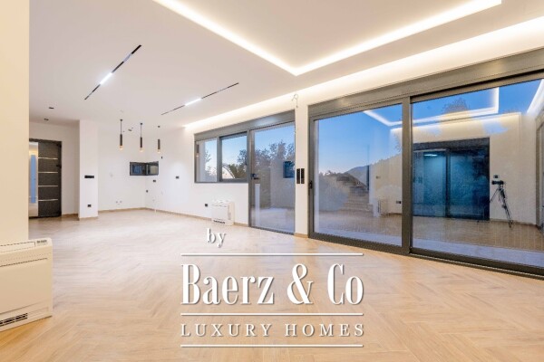 photo 14 Luxury Villa in Budva Municipality with a Pool