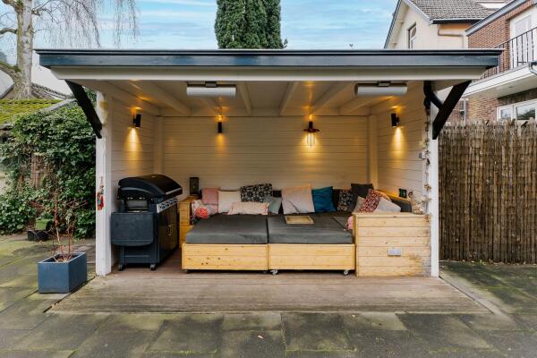 photo 48 Luitgardeweg 38