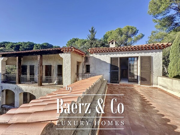 photo 11 Rare Opportunity Near Cannes: Villa to Renovate with Great Potential on a Spacious Green Plot with Pool