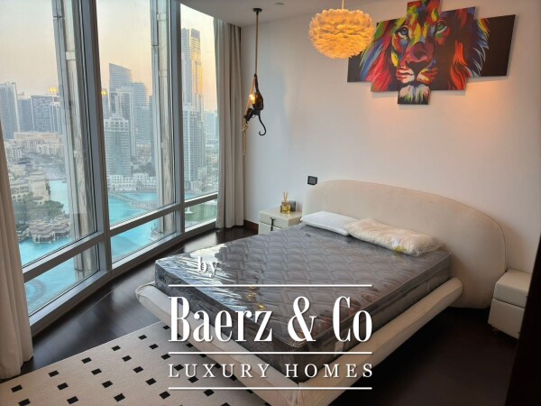 photo 8 Luxurious 2 Bedroom Burj Khalifa Apartment with Full Fountain View