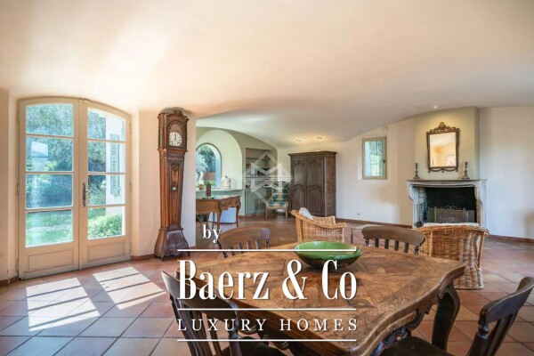 photo 9 Provençal villa in bastide style