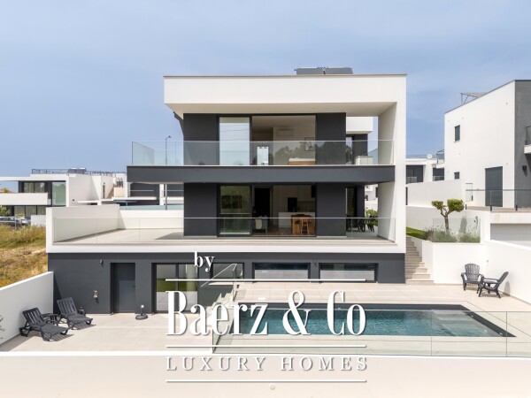 photo 2 Modern villa with pool 5 minutes from Baleal beach