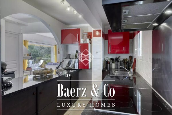 photo 9 Villa with beautiful sea view quiet area