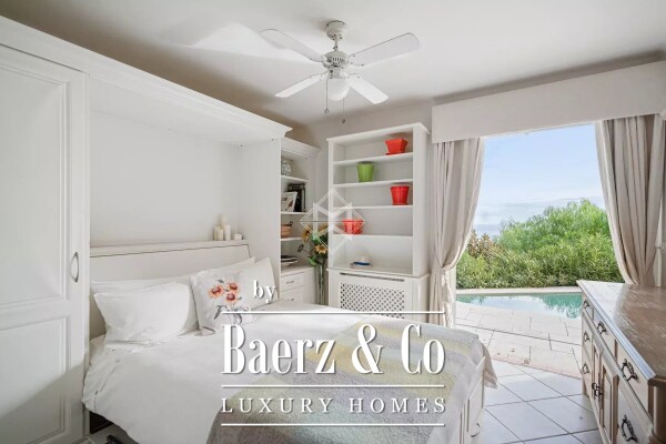 photo 12 Elegant Mediterranean Villa with Dominant Sea View in Le Trayas