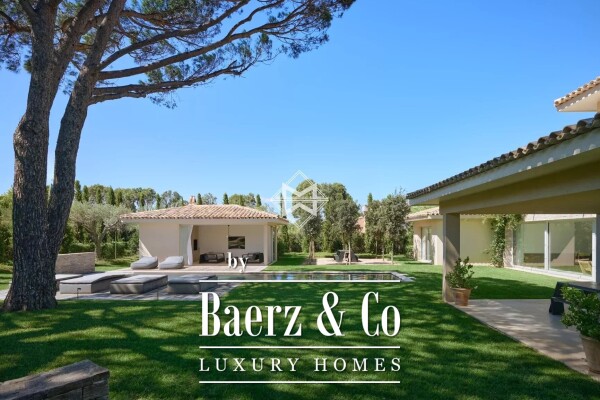 photo 4 New villa within walking distance of the beaches