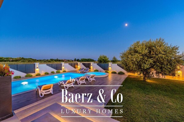 photo 18 Zadar, Privlaka, modern house with swimming pool and auxiliary facility