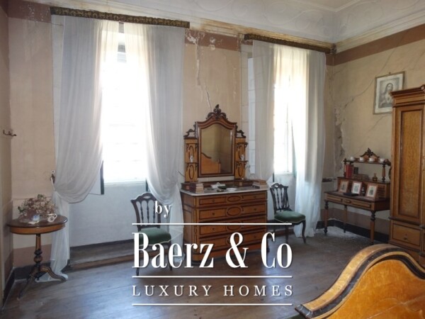 photo 13 Beautiful palace from the end of the eighteenth century