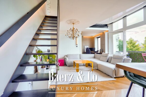 photo 10 Top Floor Duplex with Stunning Views of Île Seguin