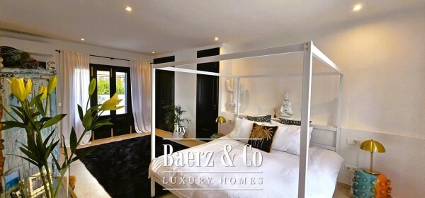 photo 12 Newly renovated townhouse in S'Arracó: light, style, and Mediterranean essence