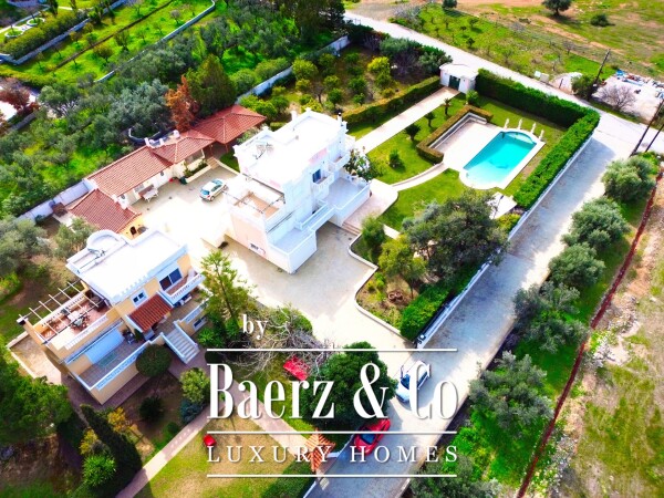 photo 3 1502929 - Villa For sale, Loutraki-Perachora, 300 sq.m., €850.000