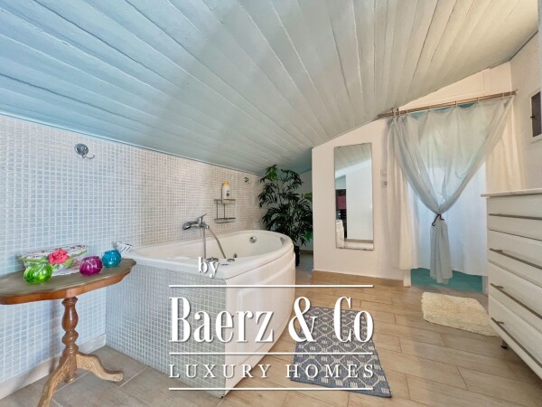 photo 13 1535396 - Detached house For sale, Velo, 200 sq.m., €680.000