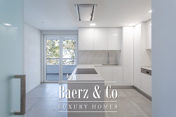 photo 12 Luxury duplex T3+1 with Mezzanine, in a quiet street in Carcavelos