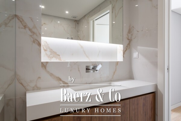 photo 11 Luxury apartment with 3 suites in the center of Carcavelos