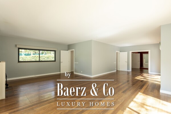 photo 11 Detached house with swimming pool, in Bairro da Martinha, Estoril