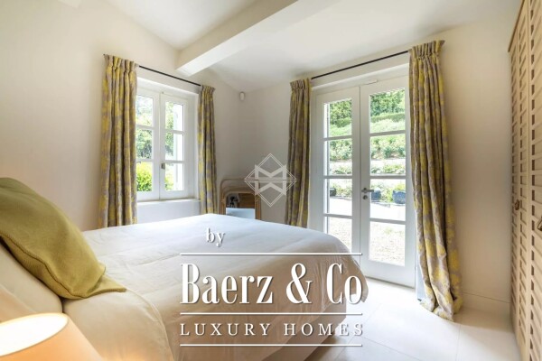 photo 14 Prestigious Villa in Les Marres – Sea View, eature and elegance