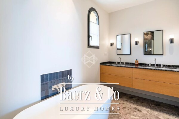 photo 9 Theoule-sur-Mer - Exceptional Property Within Walking Distance of the Village and Beaches - Mediterranean Elegance