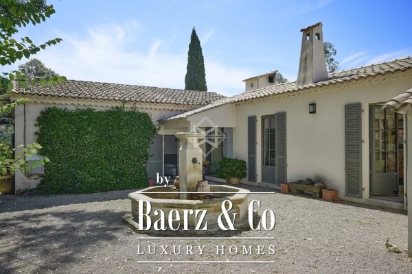 photo 3 Property on the heights of Gigaro