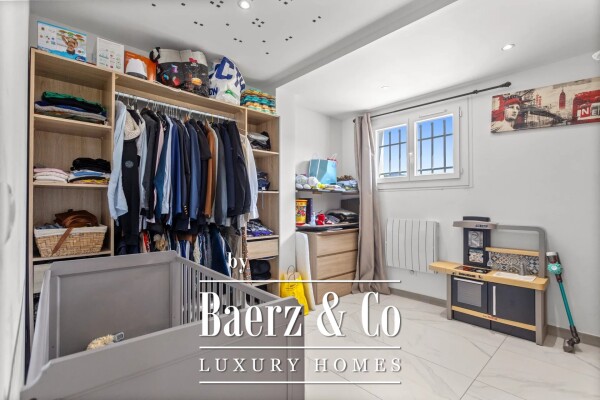 photo 16 ONLY 7 MINUTES FROM NICE LINGOSTIÈRE – BEAUTIFUL FAMILY VILLA WITH POOL