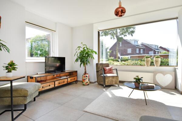 photo 24 Juttepeer 35