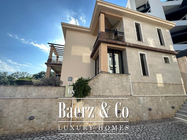 photo 3 Luxury Villa in Budva with Pool