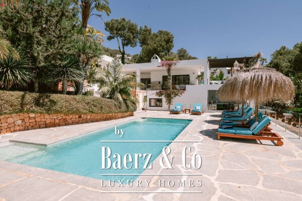 photo 1 Beautiful luxury home in Can Furnet, Can Furnet